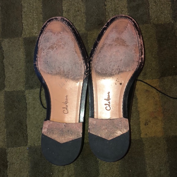 Black dress shoes - Picture 2 of 3